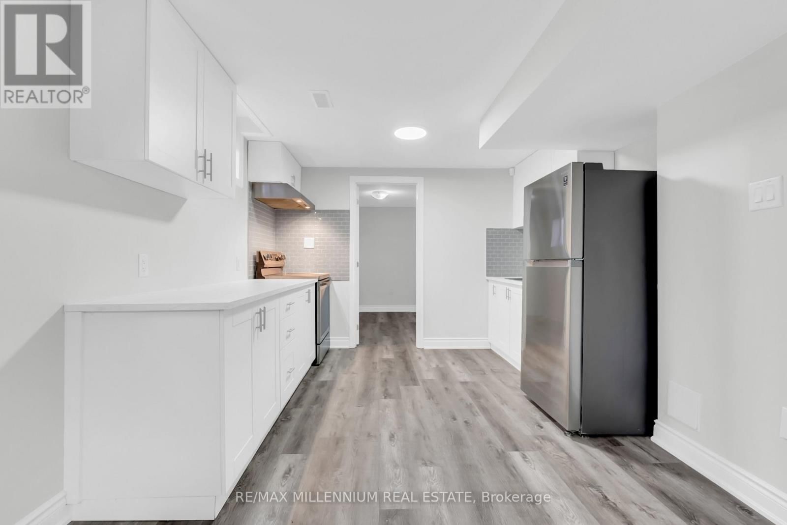 20 KESTEVEN CRESCENT Image 38