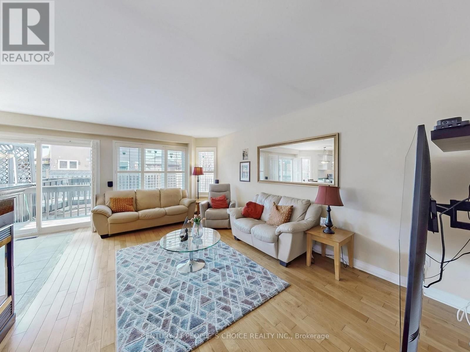 5591 LOONLAKE AVENUE Image 9