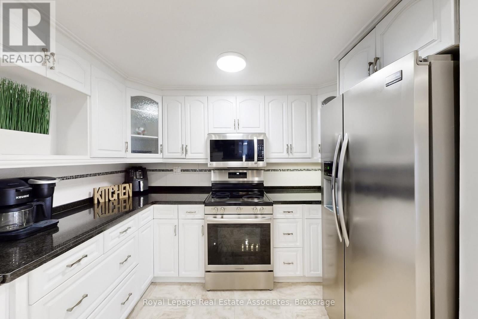 6006 SUNDANCE PLACE Image 18