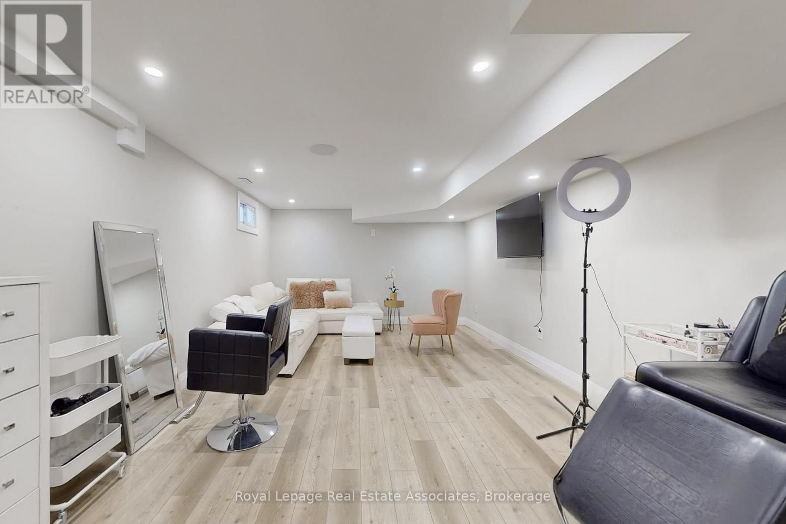 6006 SUNDANCE PLACE Image 32