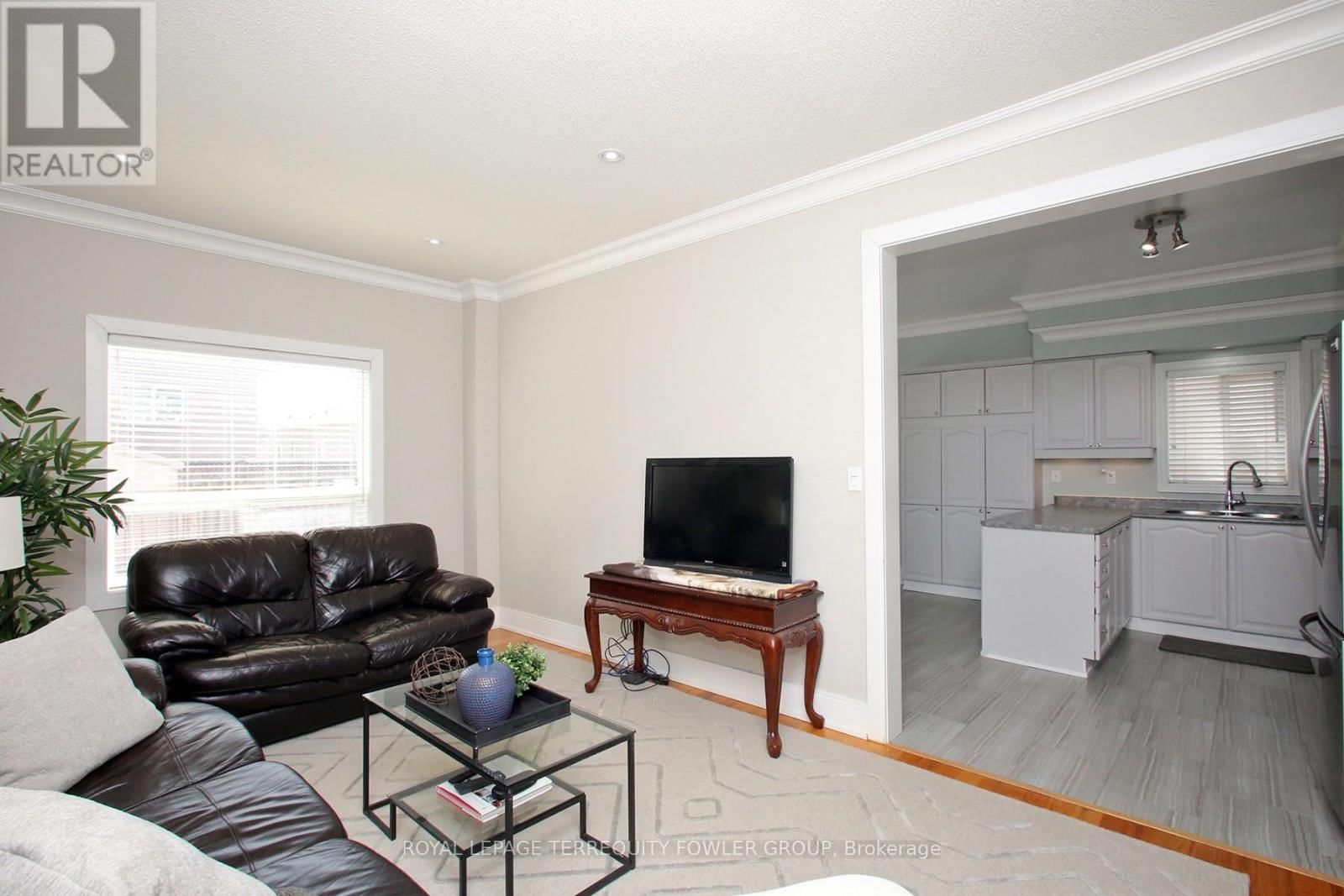 3 FRUSTAC TRAIL Image 8