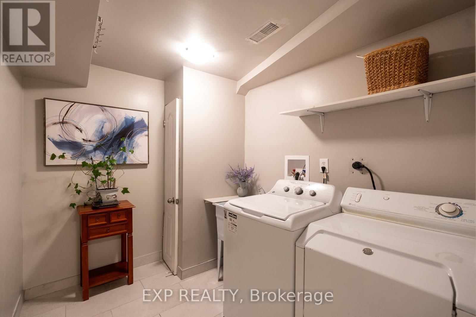 53 - 455 APACHE COURT Image 29