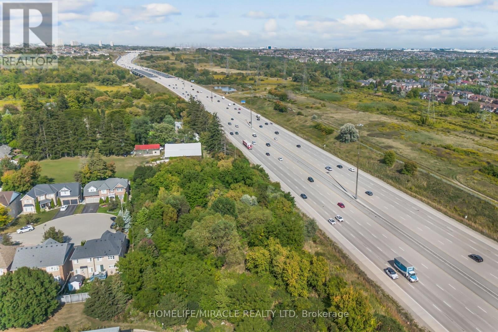 32 XAVIER COURT Image 46