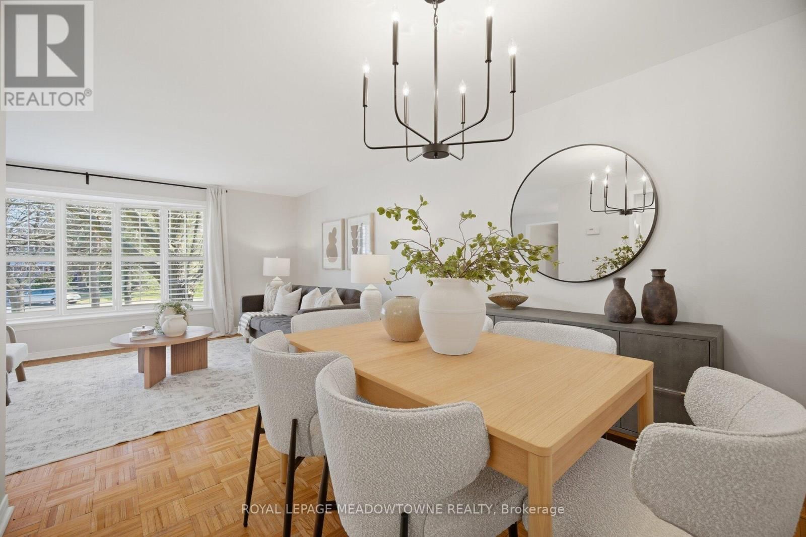 523 TRAFALGAR COURT Image 12