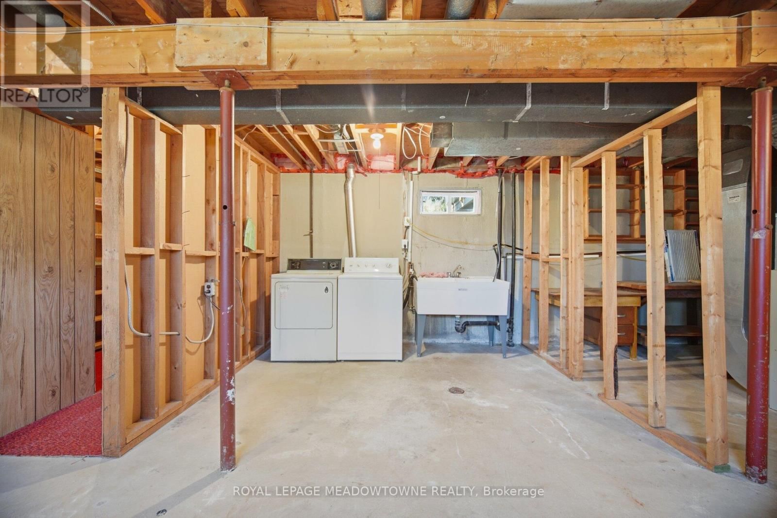 523 TRAFALGAR COURT Image 45