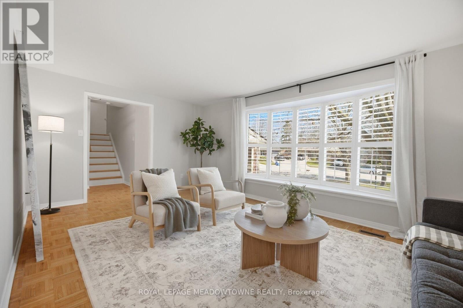 523 TRAFALGAR COURT Image 8