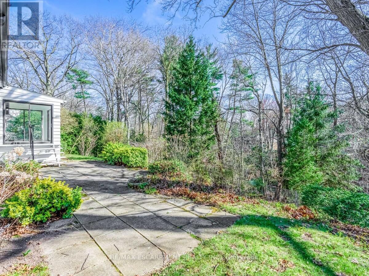 804 SHADELAND AVENUE Image 32