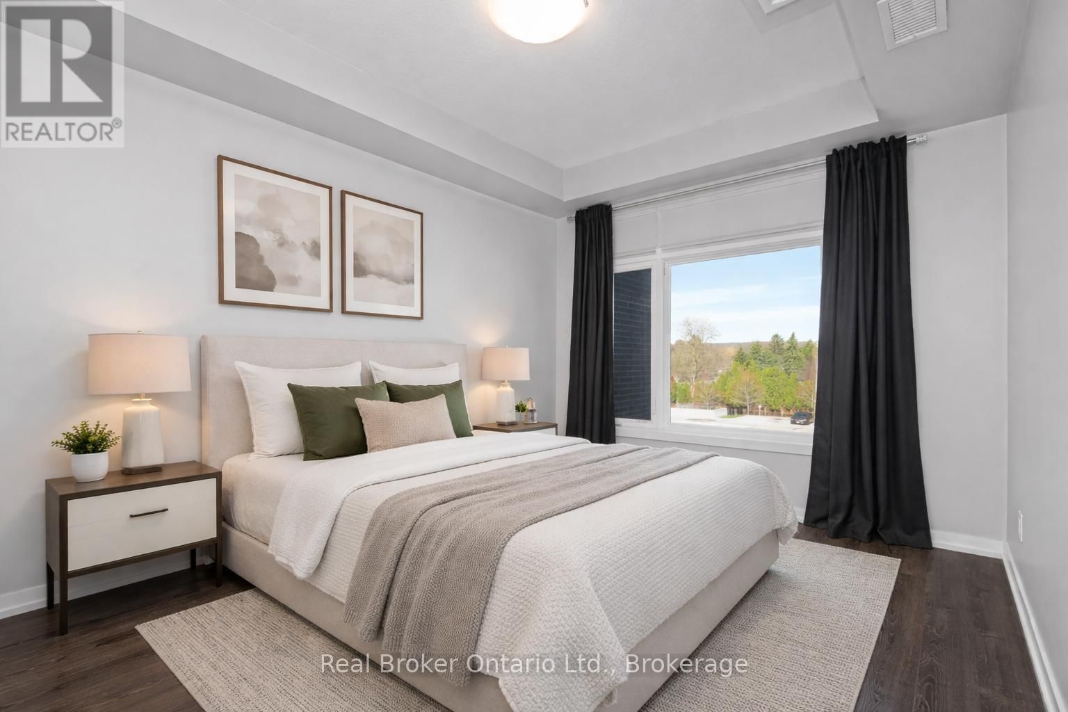 302 - 457 PLAINS ROAD WEST Image 17