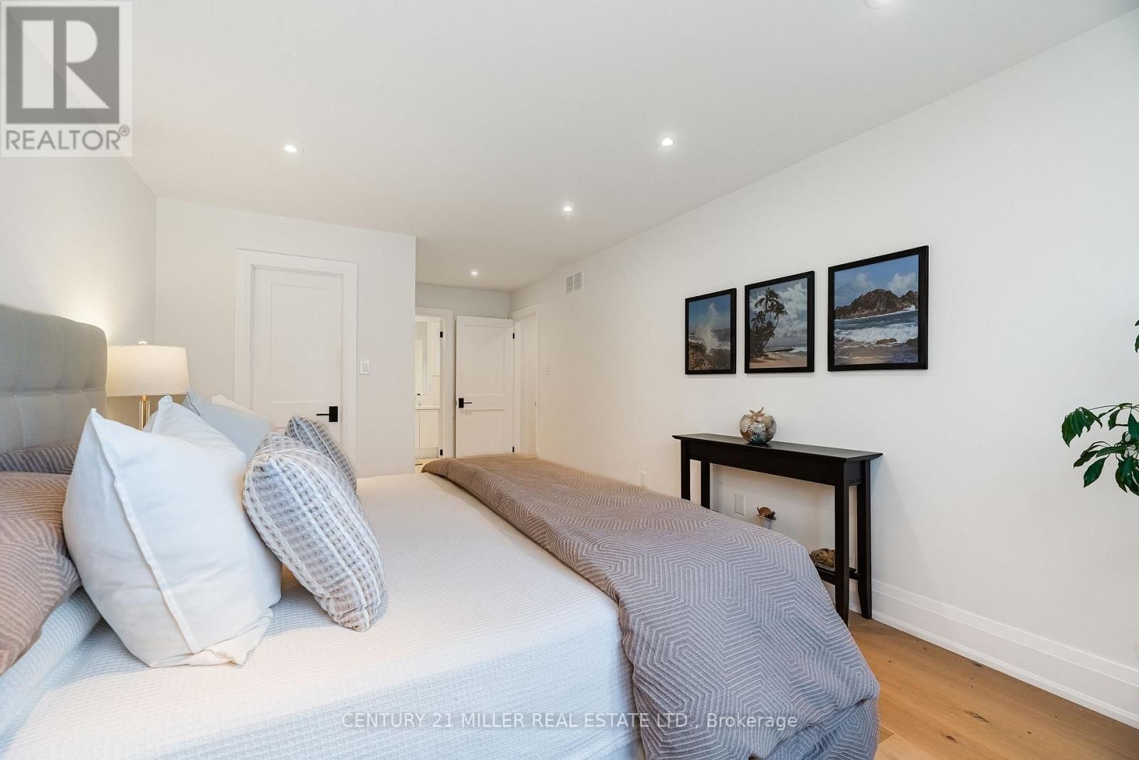 511 COLEEN DRIVE Image 21