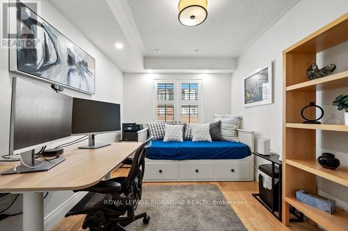 30 - 435 HENSALL CIRCLE Image 26