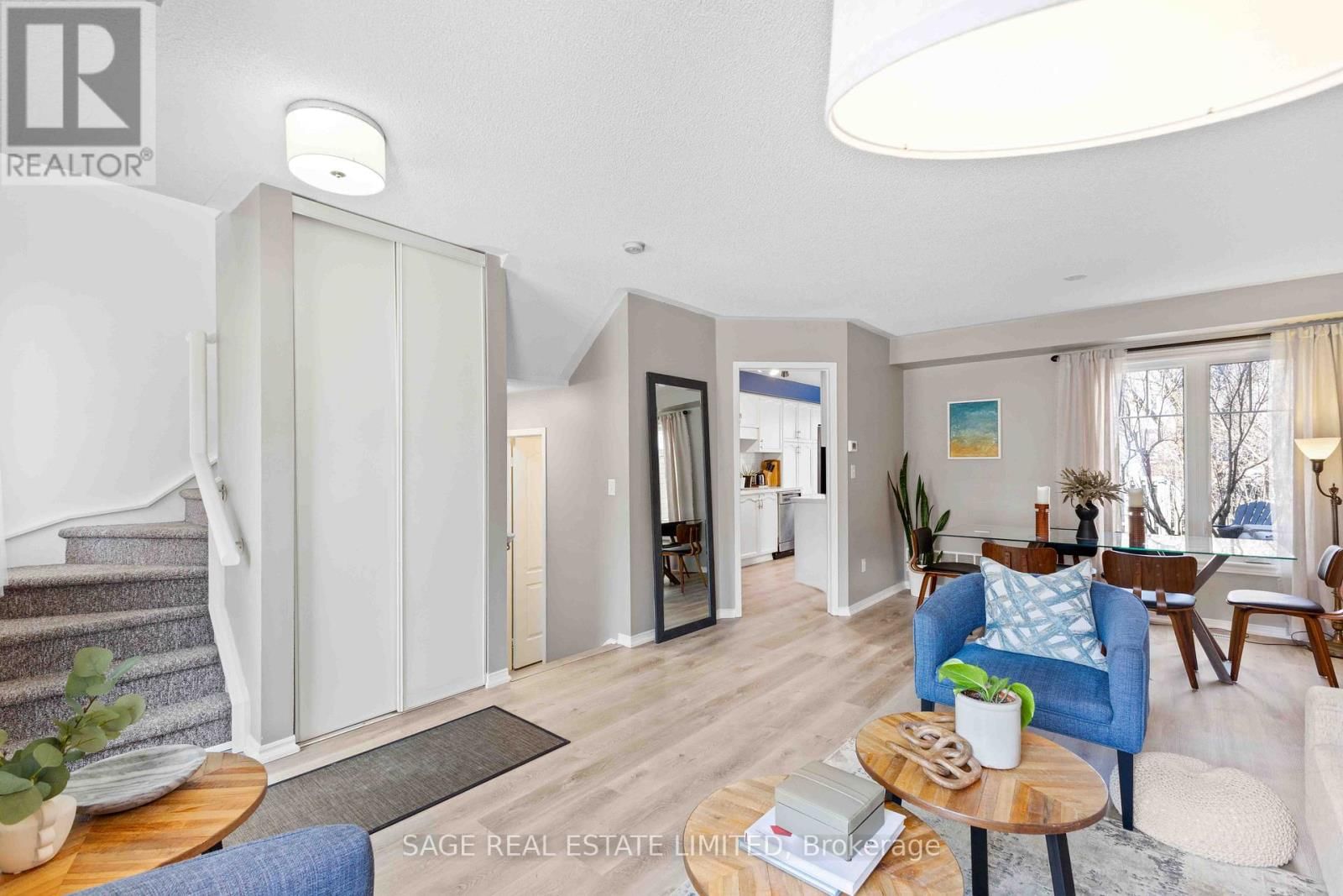 307 BALSAM STREET Image 16