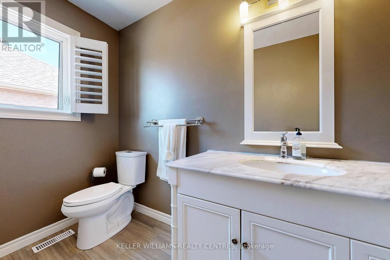 89 TAYLORWOOD AVENUE Image 33