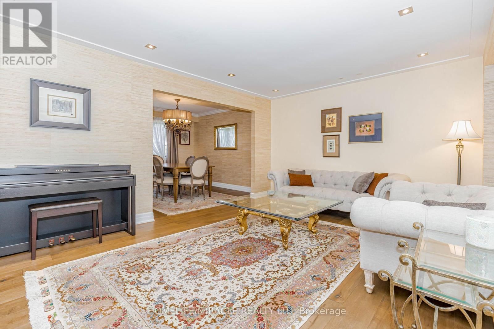 253 MCCRANEY STREET WEST Image 10