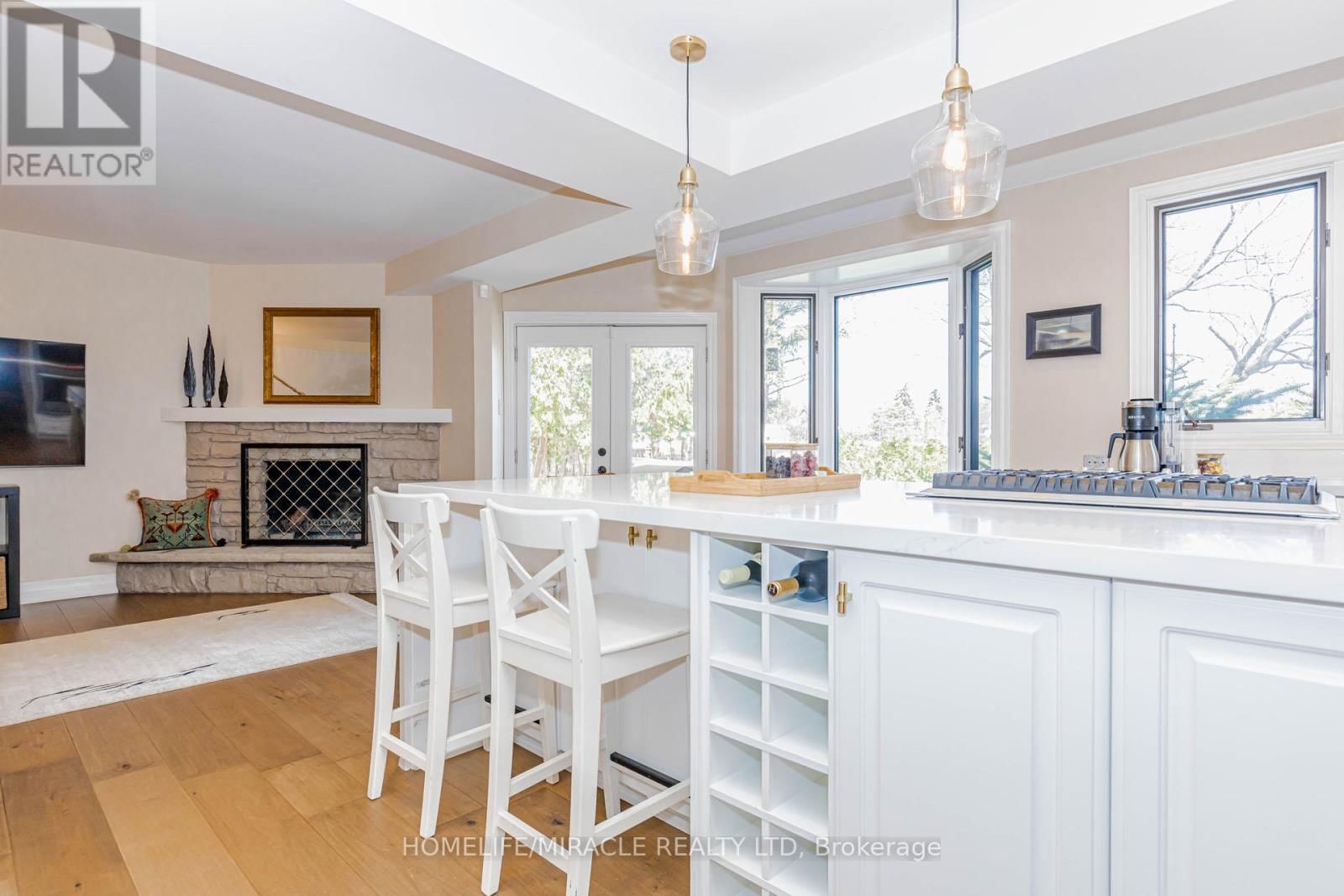 253 MCCRANEY STREET WEST Image 14