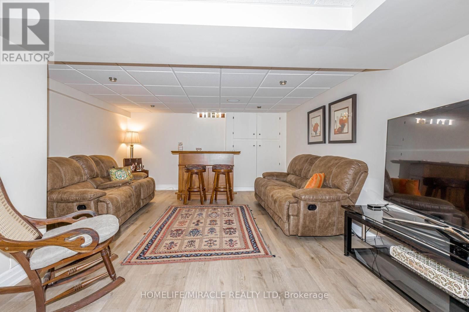 253 MCCRANEY STREET WEST Image 38