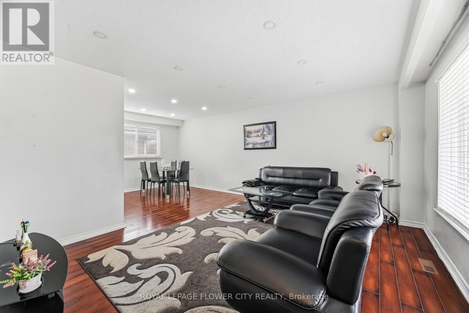 3027 CORAL DRIVE Image 9