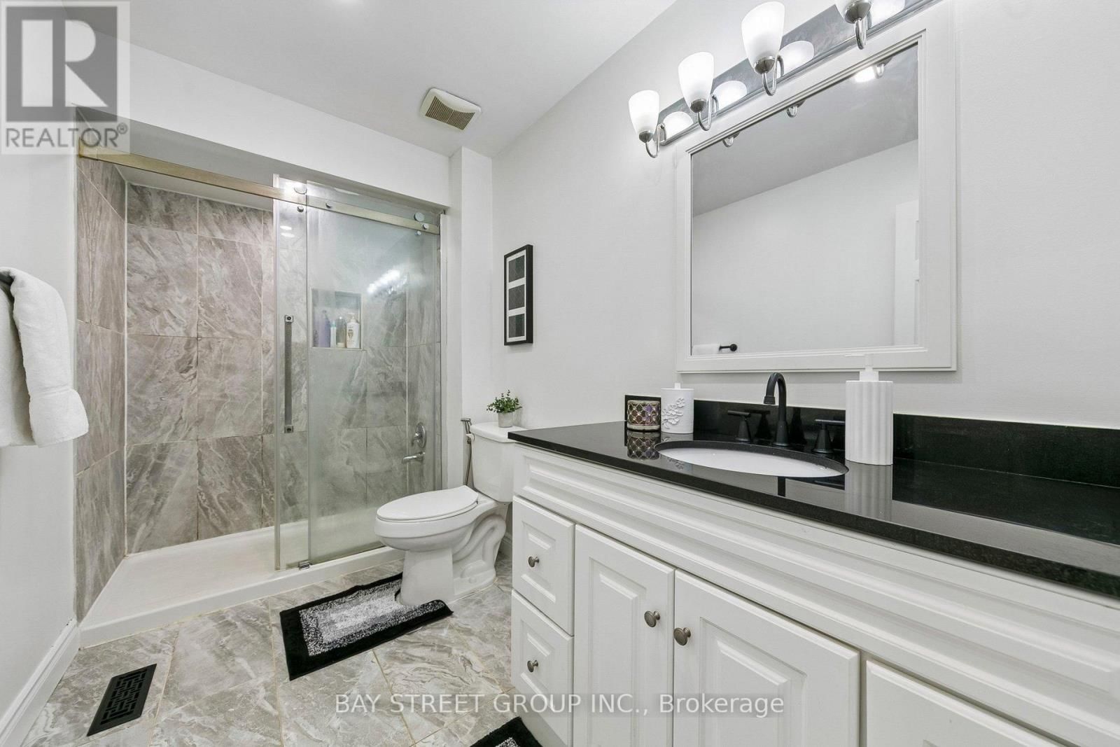 3307 CHARLEBROOK COURT Image 24