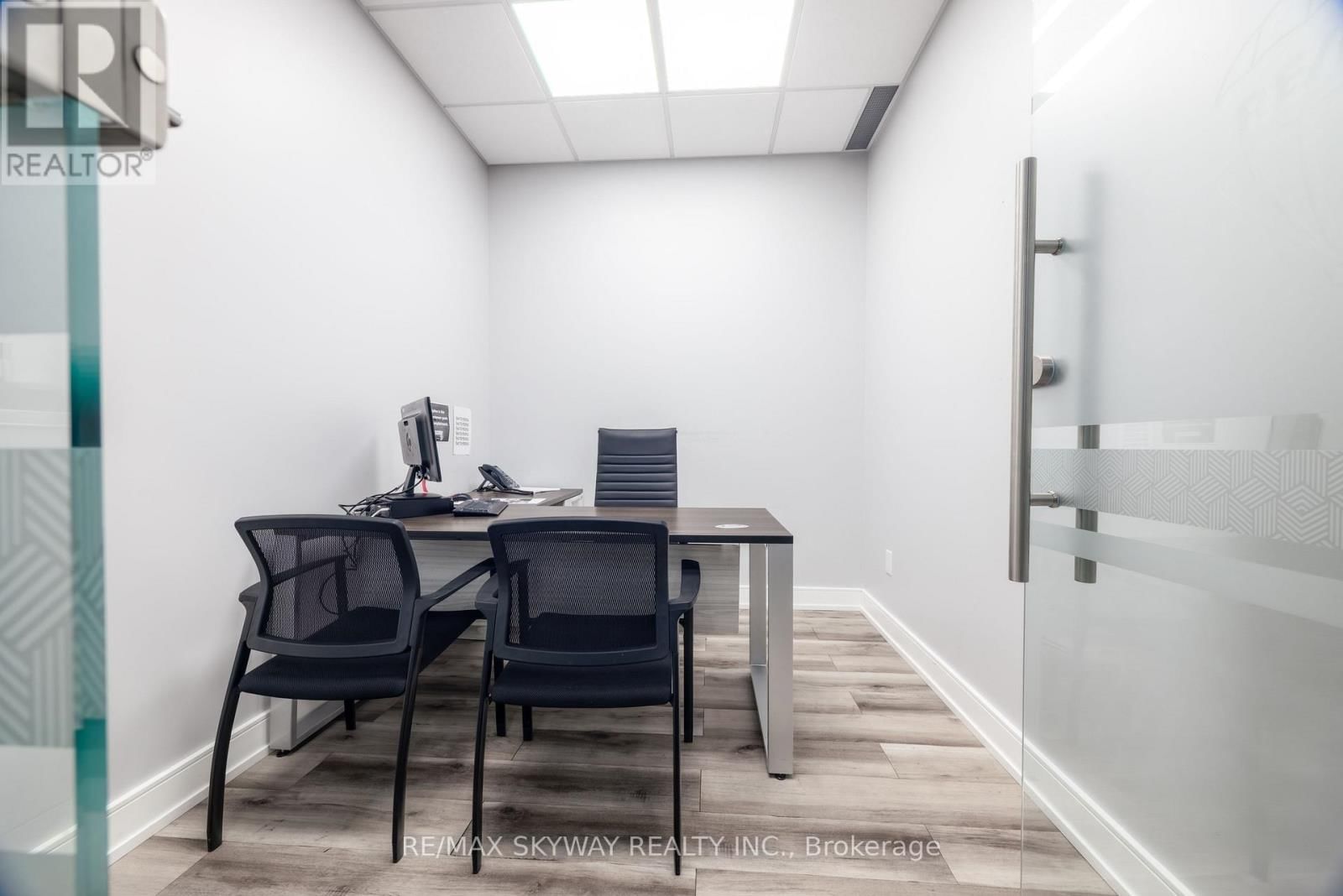 9 - 2565 STEELES AVENUE EAST Image 17