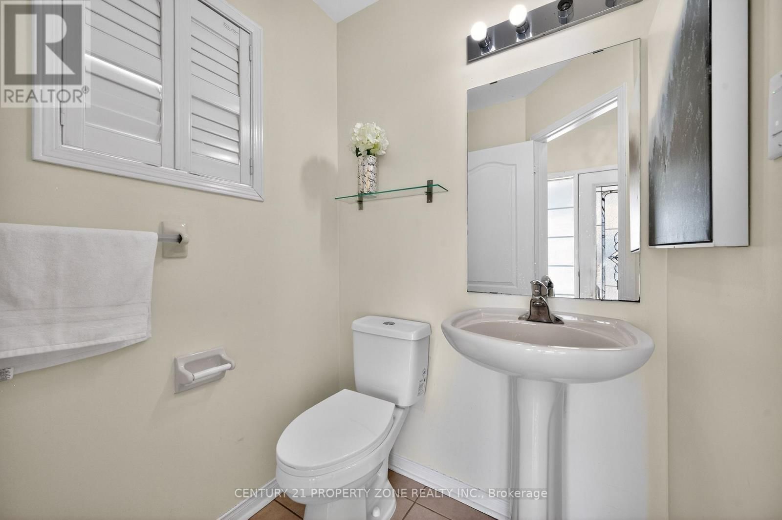 16 SWEET CLOVER CRESCENT Image 19