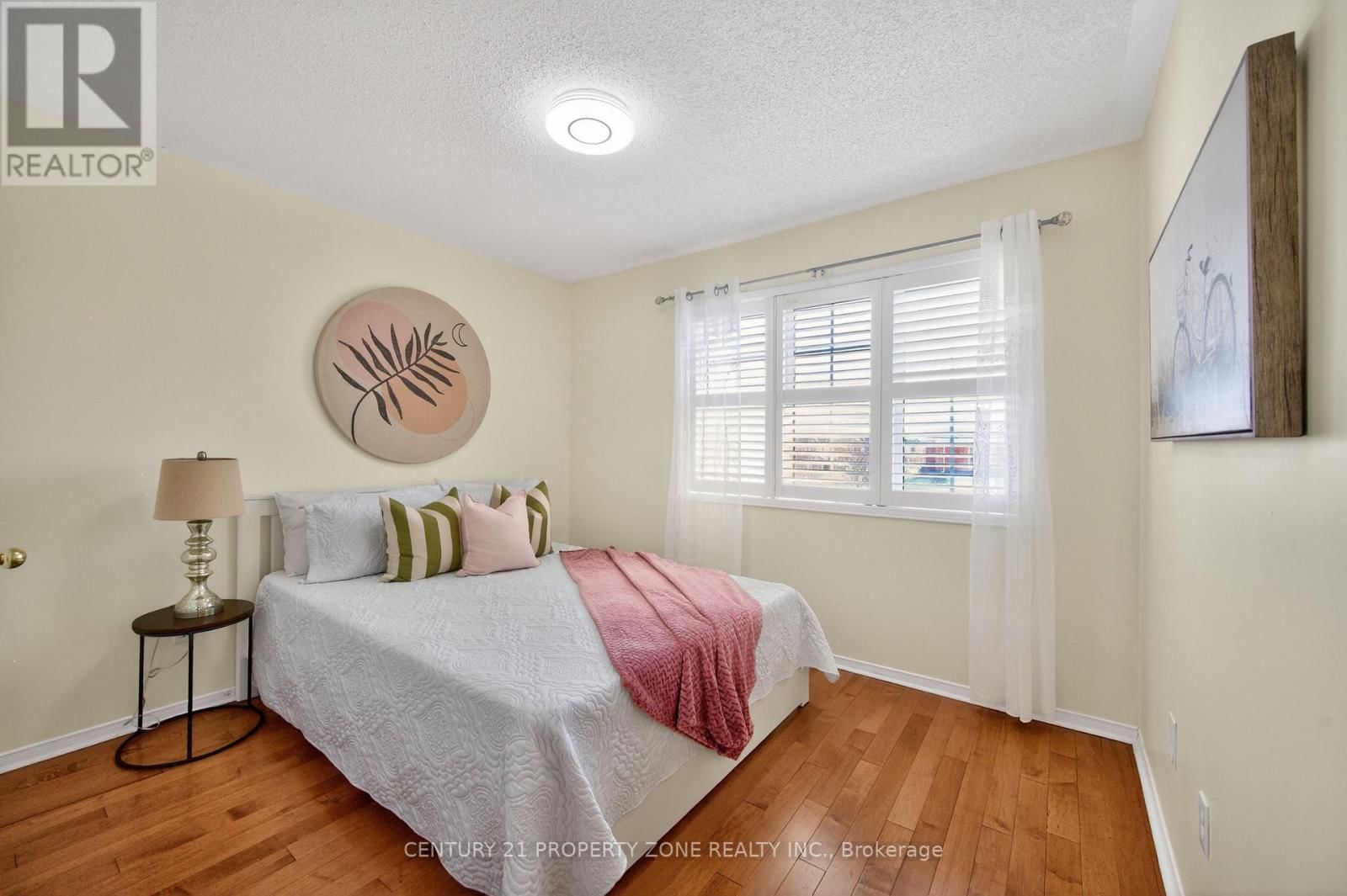 16 SWEET CLOVER CRESCENT Image 30