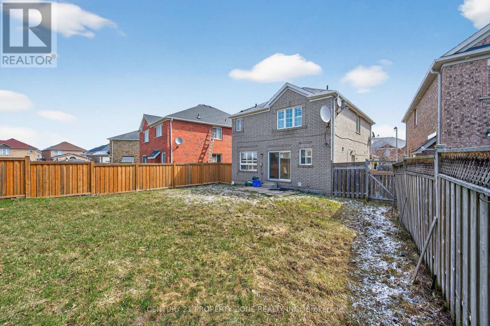 16 SWEET CLOVER CRESCENT Image 49