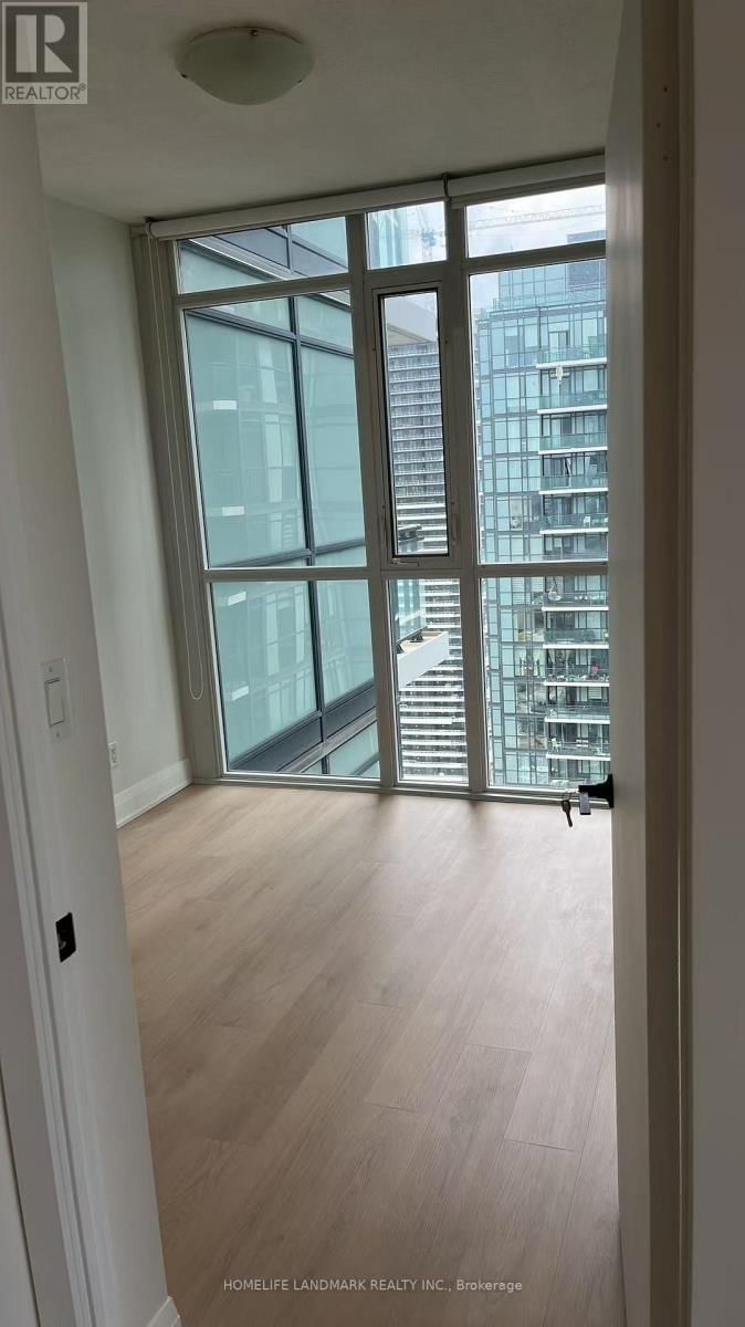 3408 - 4065 BRICKSTONE MEWS Image 9