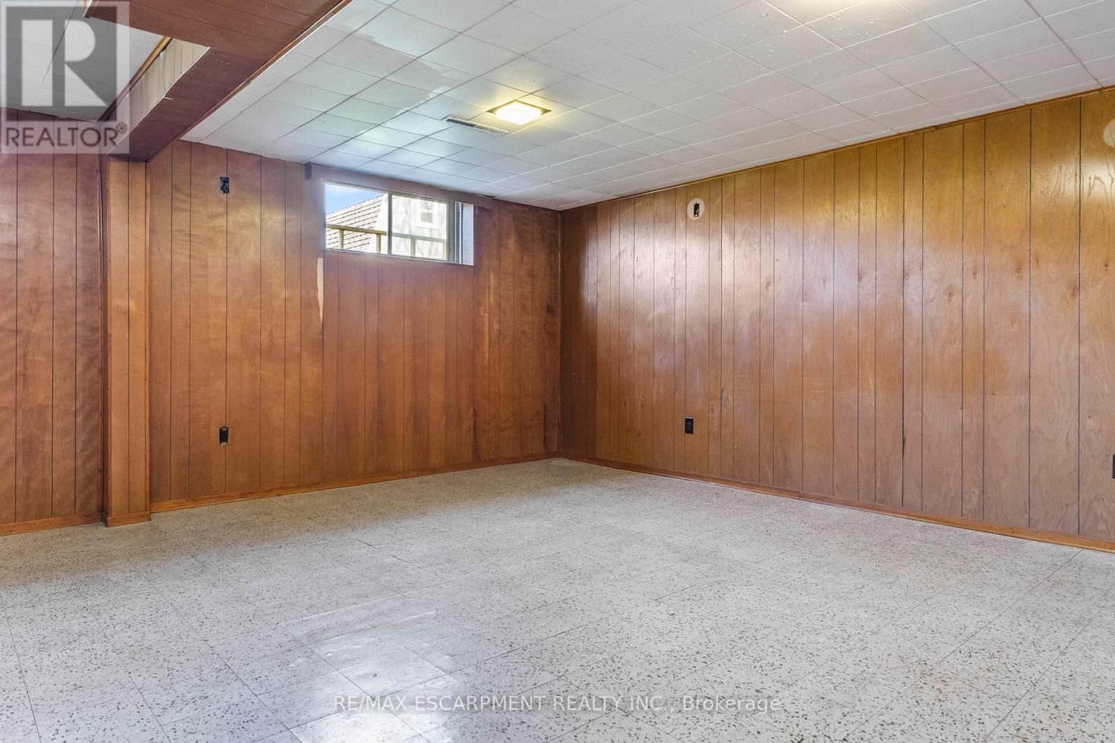 1193 SIXTH LINE Image 38