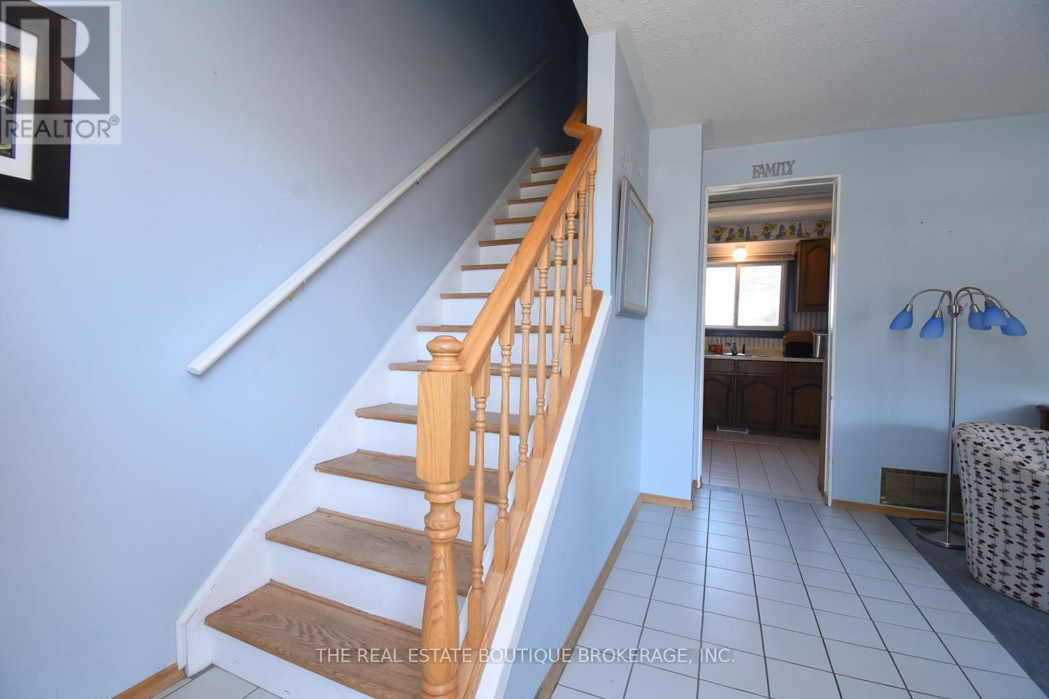 1345 COLONSAY DRIVE Image 6
