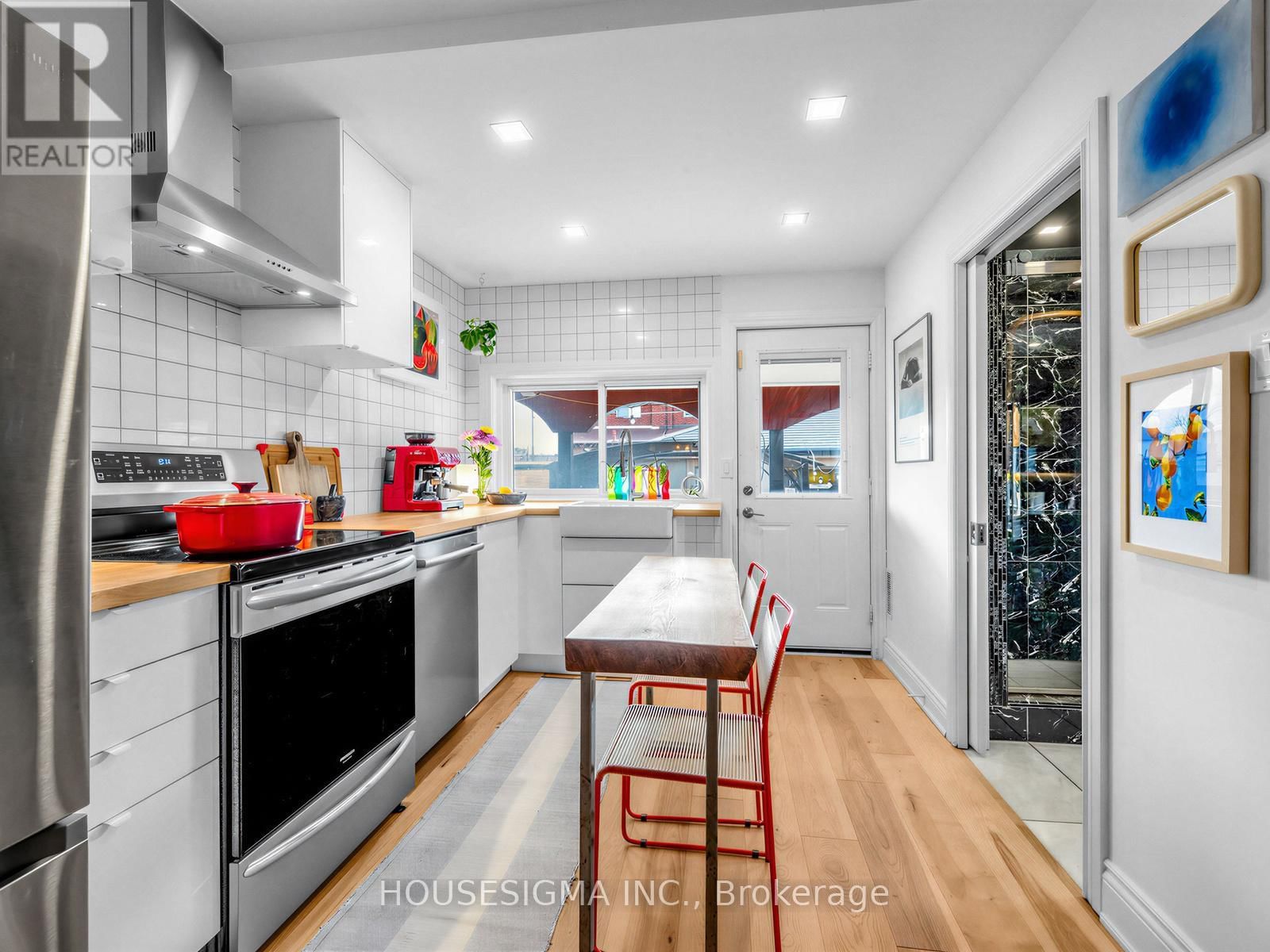 75 HENRIETTA STREET Image 11