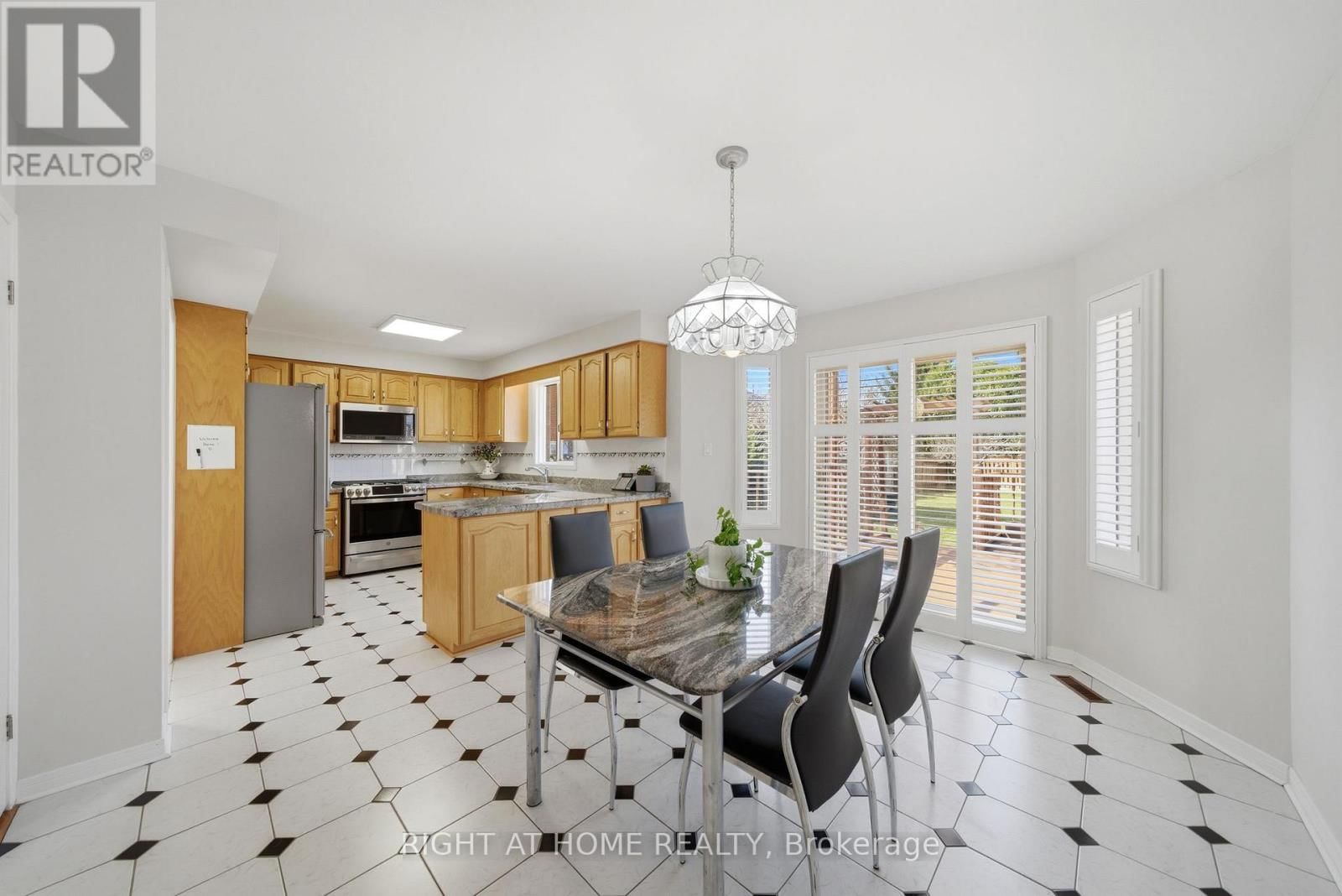 3300 REDMOND ROAD Image 15