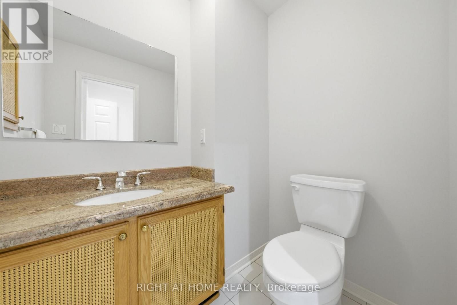 3300 REDMOND ROAD Image 22