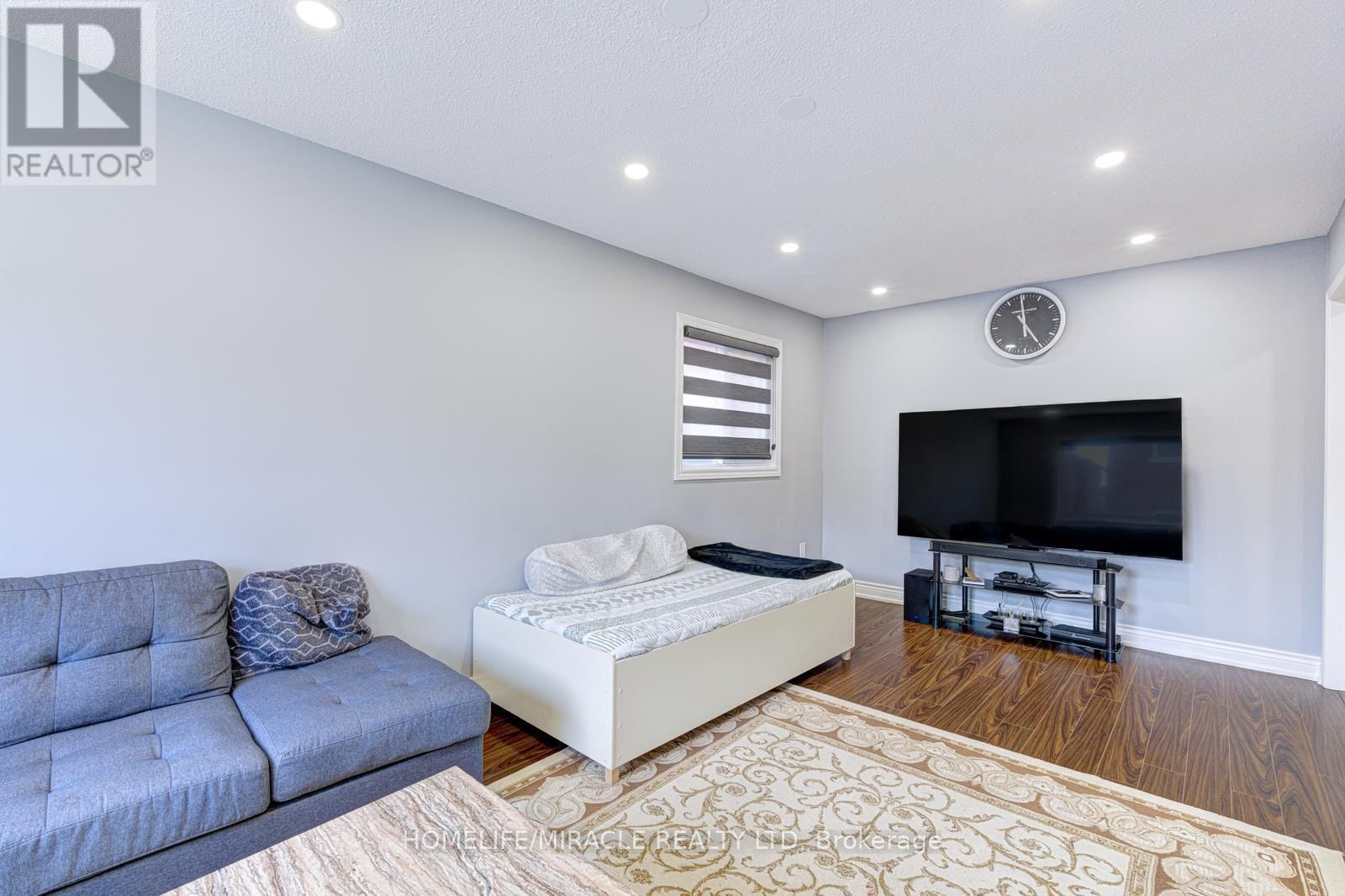 32 PENNSYLVANIA AVENUE Image 13