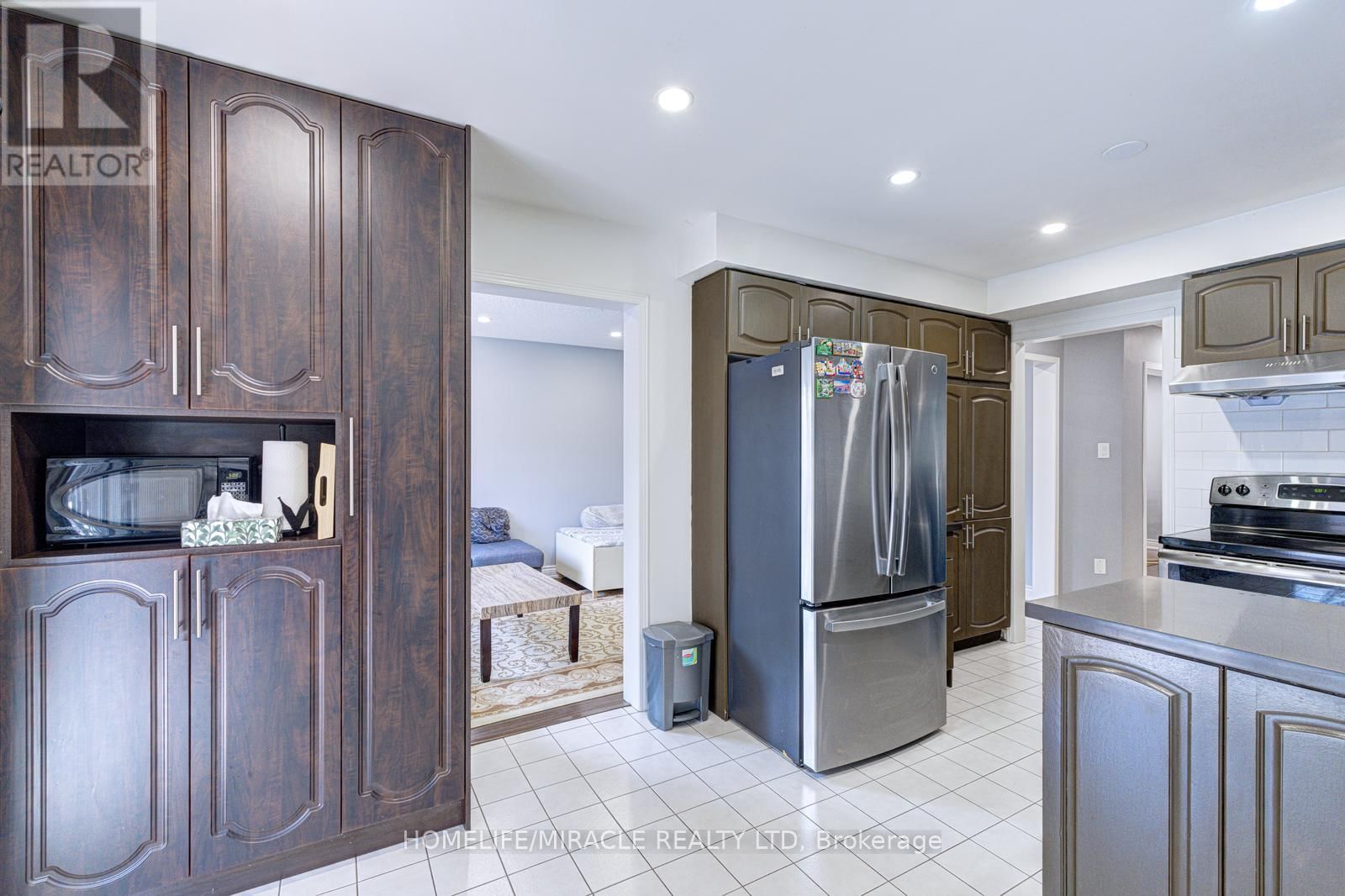 32 PENNSYLVANIA AVENUE Image 19