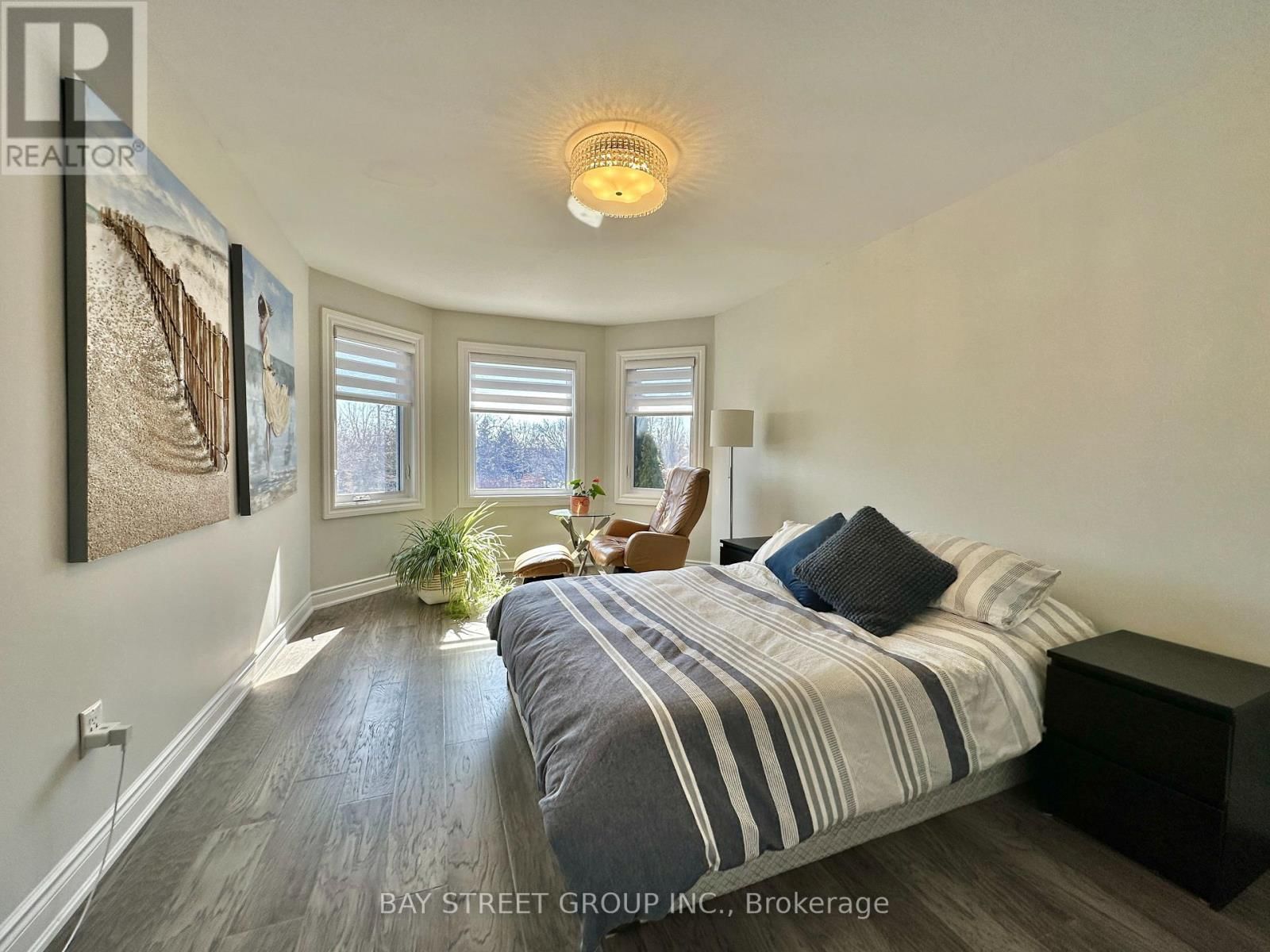 1593 WINTERGROVE GARDENS Image 16