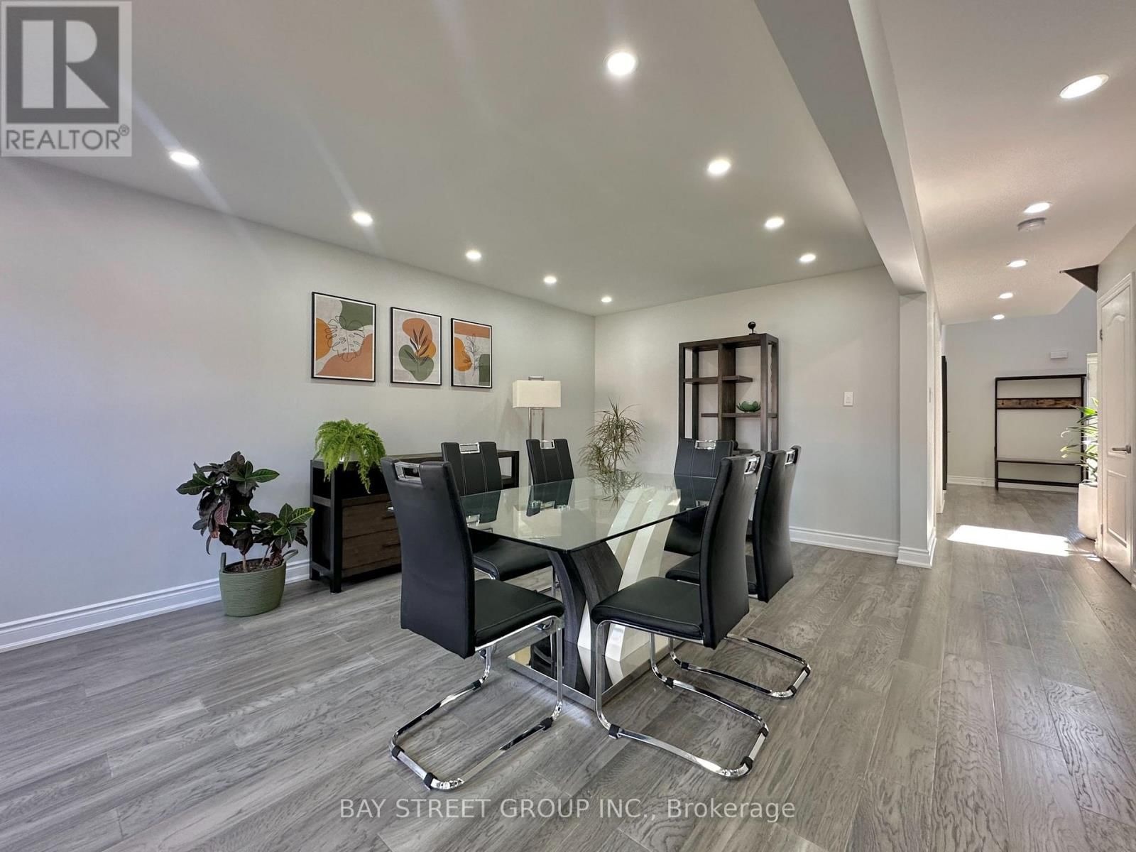 1593 WINTERGROVE GARDENS Image 8