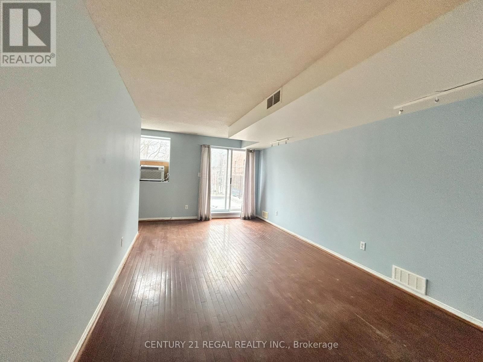 1289 QUEEN STREET WEST Image 16