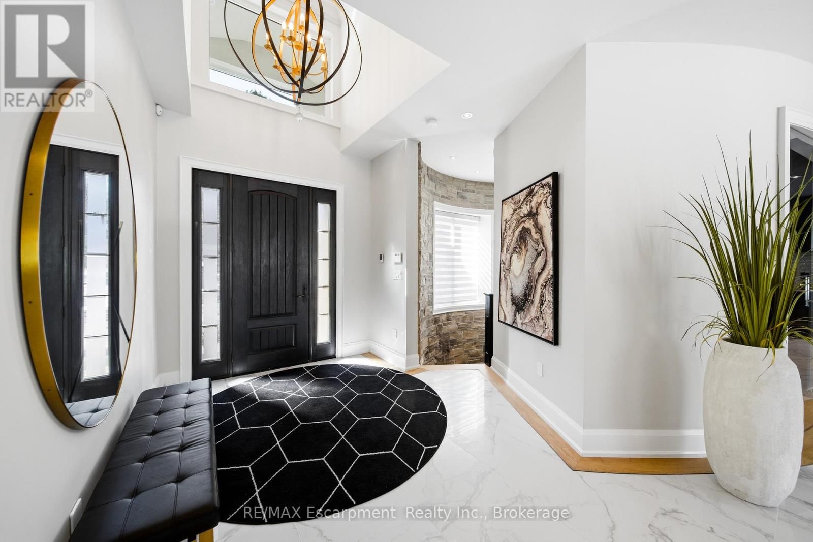 3205 HIGHPOINT COURT Image 3