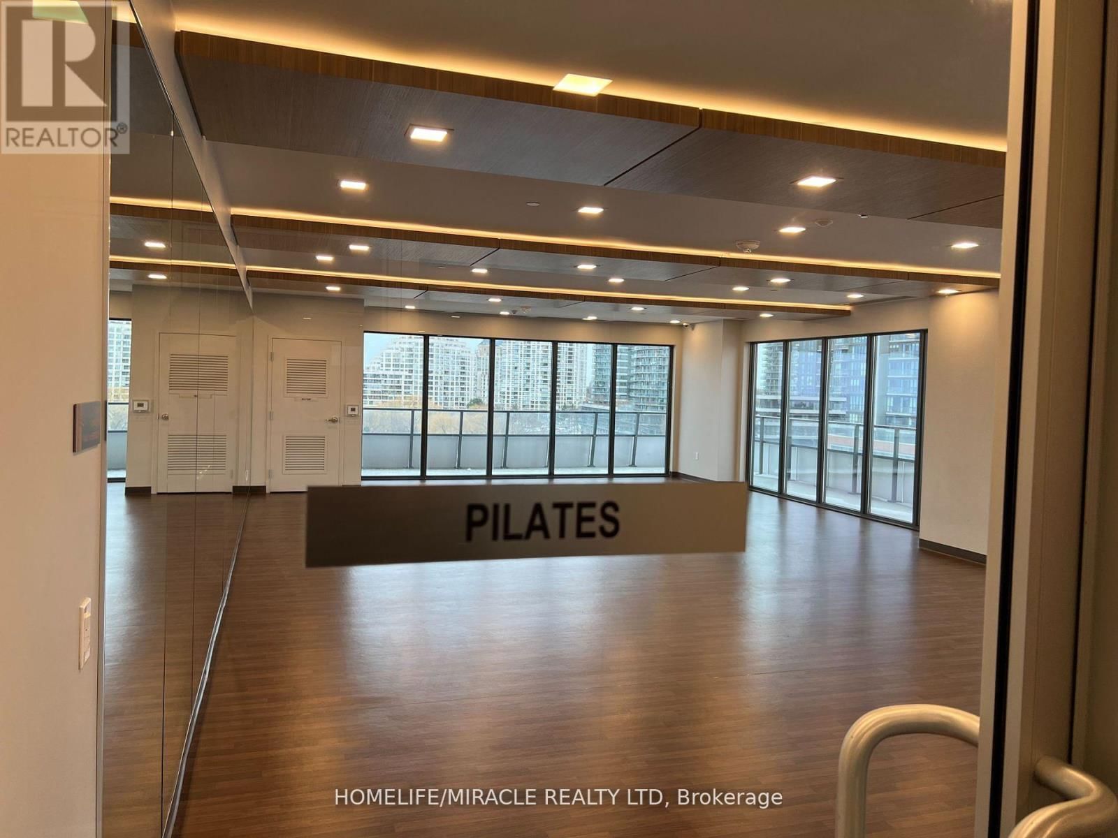 LPH01A - 30 SHORE BREEZE DRIVE Image 45