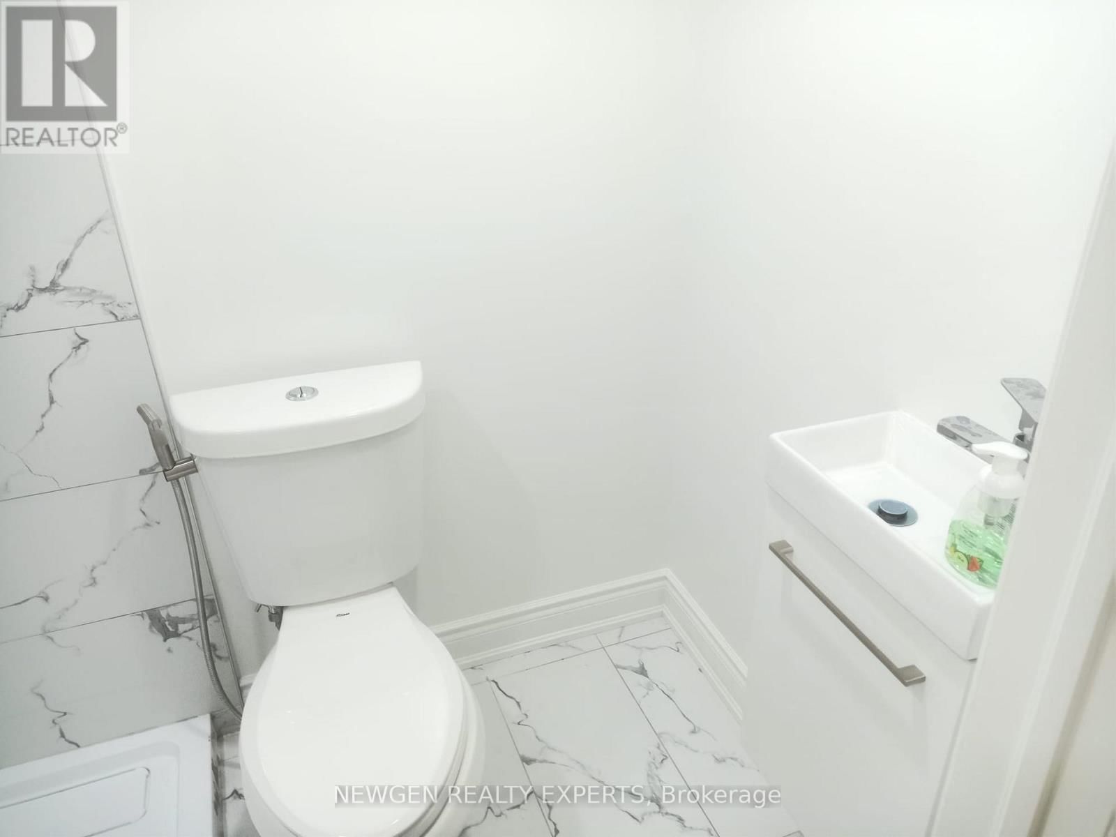 #Bsmnt - 50 VISTA GREEN CRESCENT NORTH Image 10