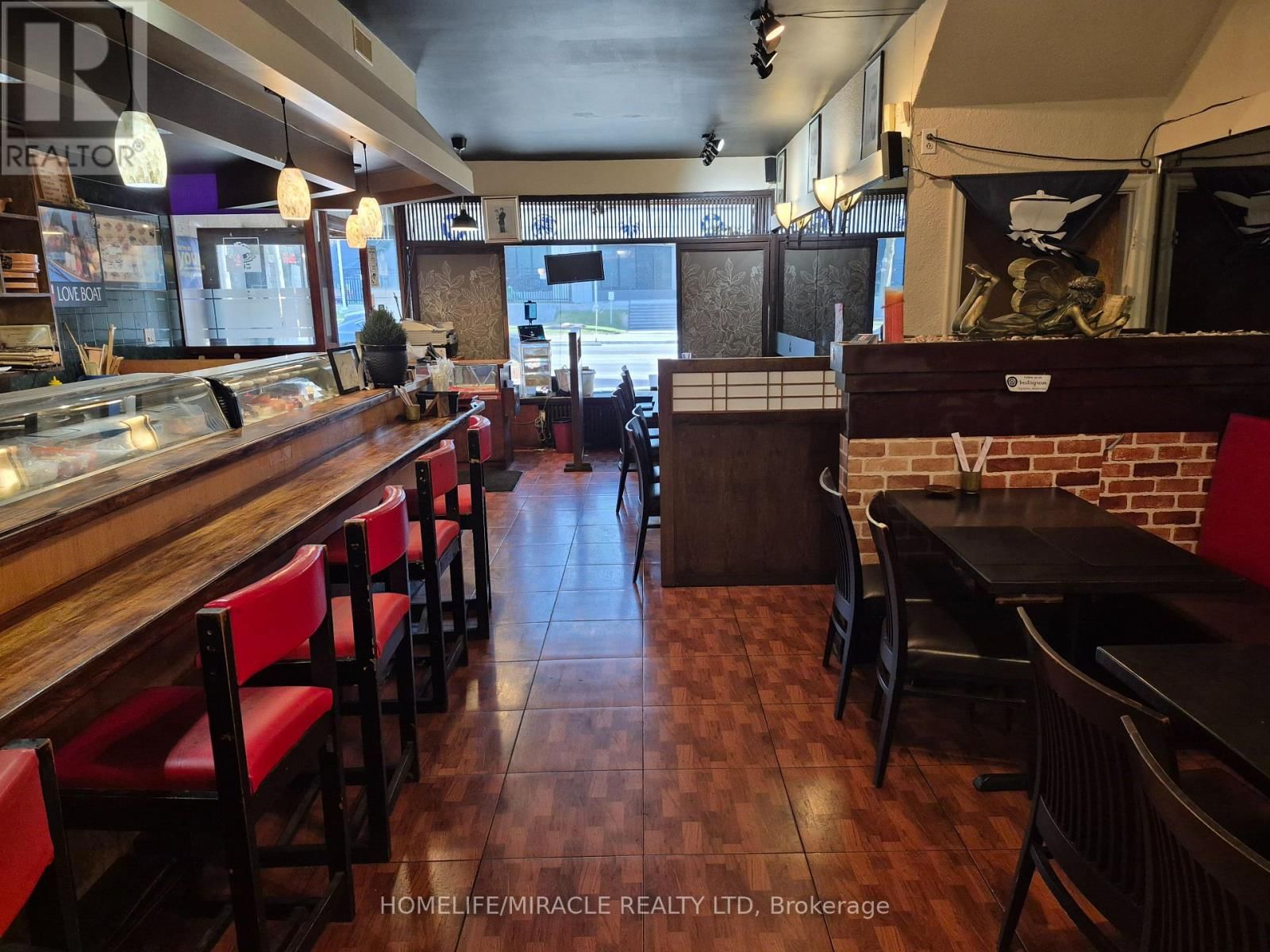 3345 BLOOR STREET WEST Image 1