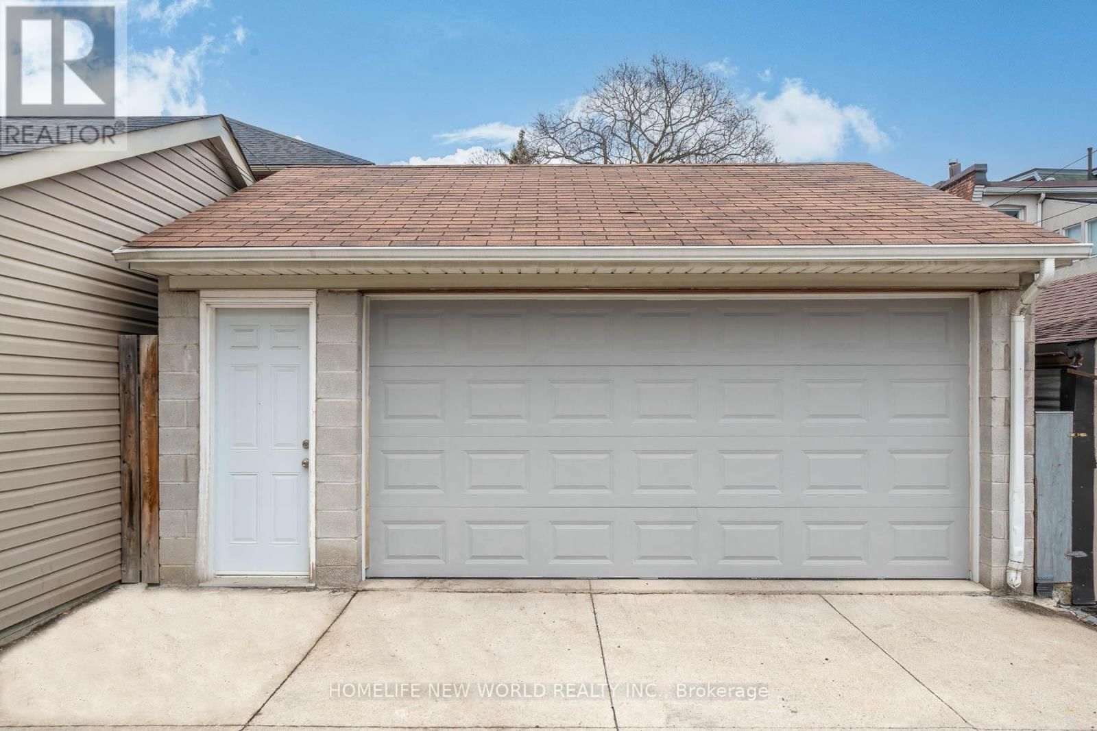 30 CARLING AVENUE Image 48