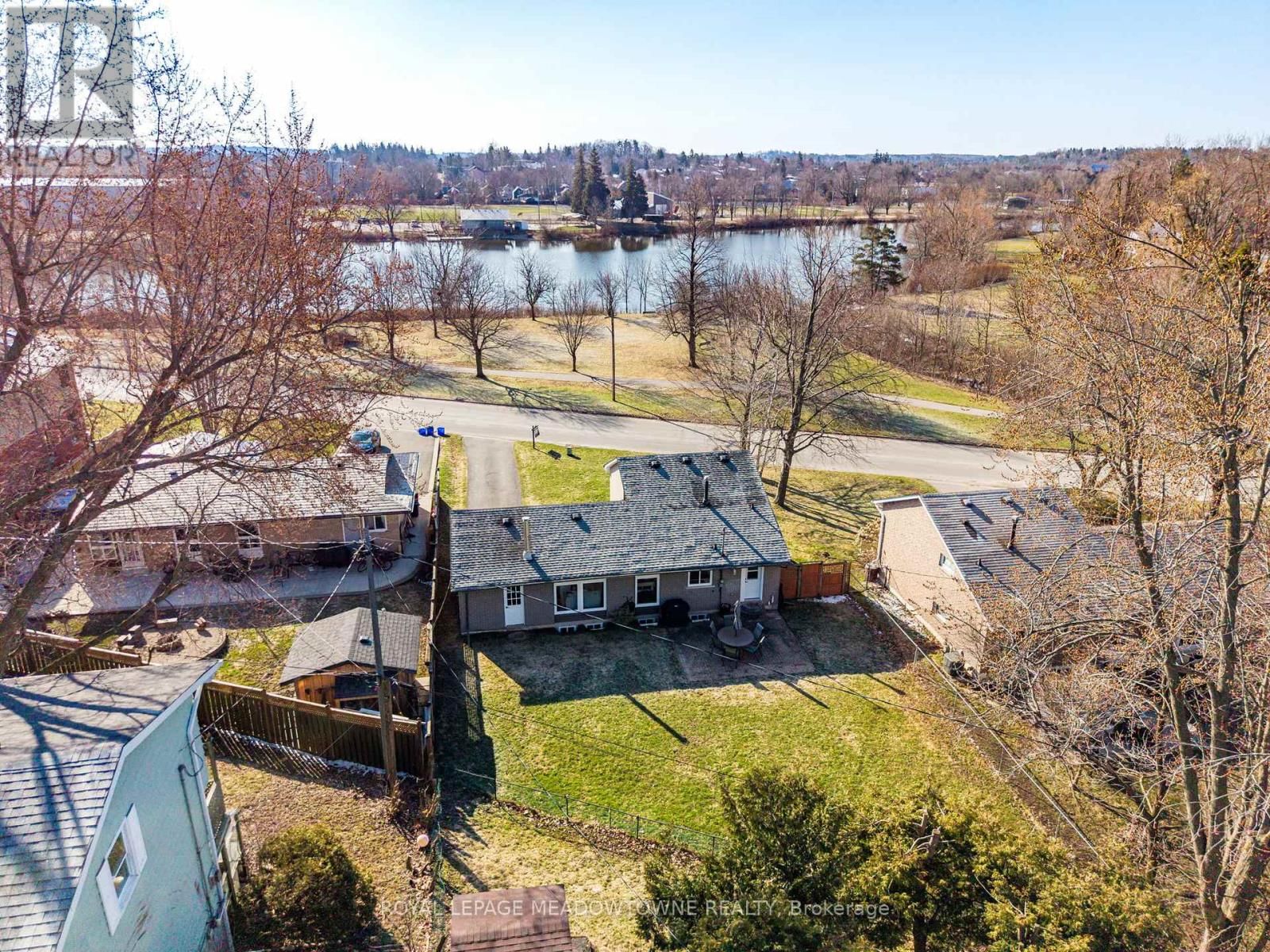 73 ELIZABETH DRIVE Image 3