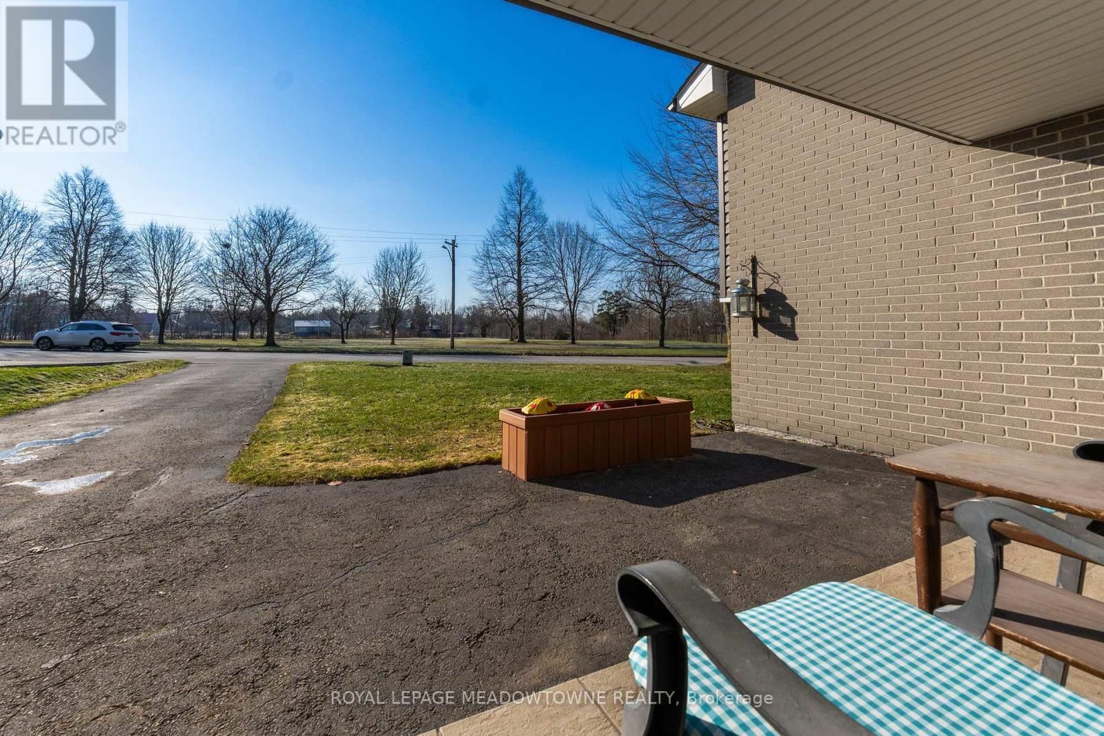 73 ELIZABETH DRIVE Image 5