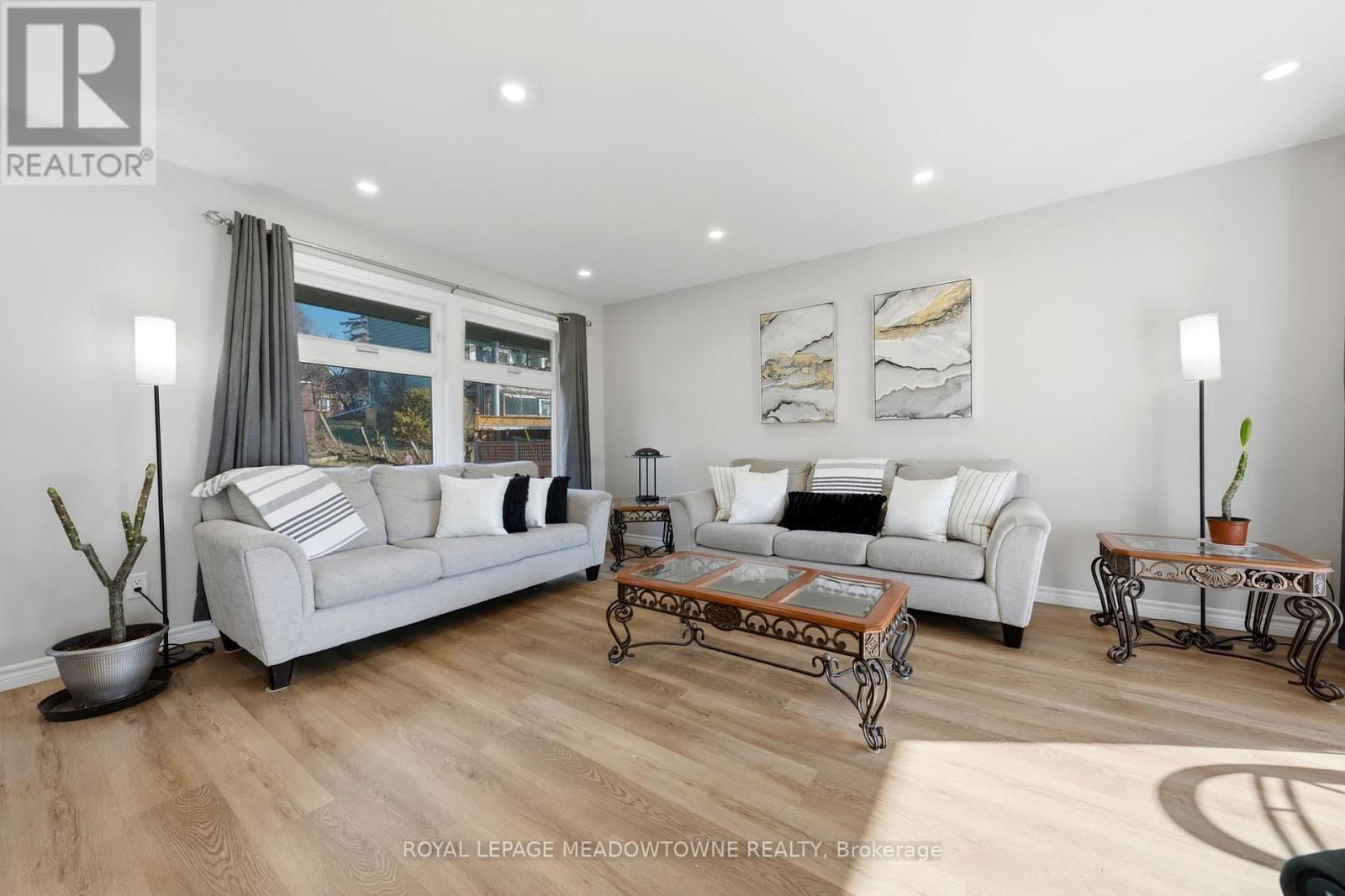 73 ELIZABETH DRIVE Image 7