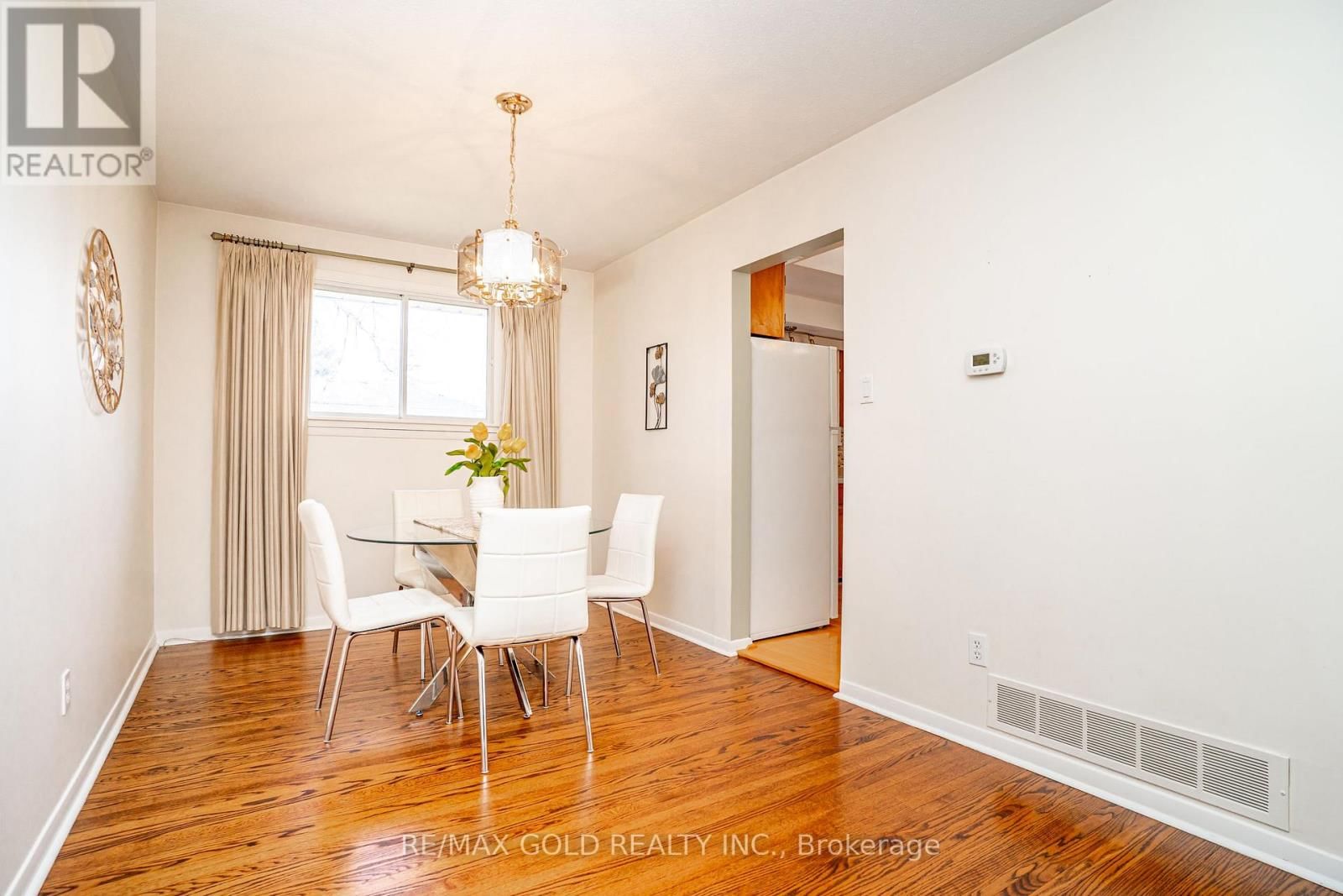 34 DEERFIELD CRESCENT Image 10