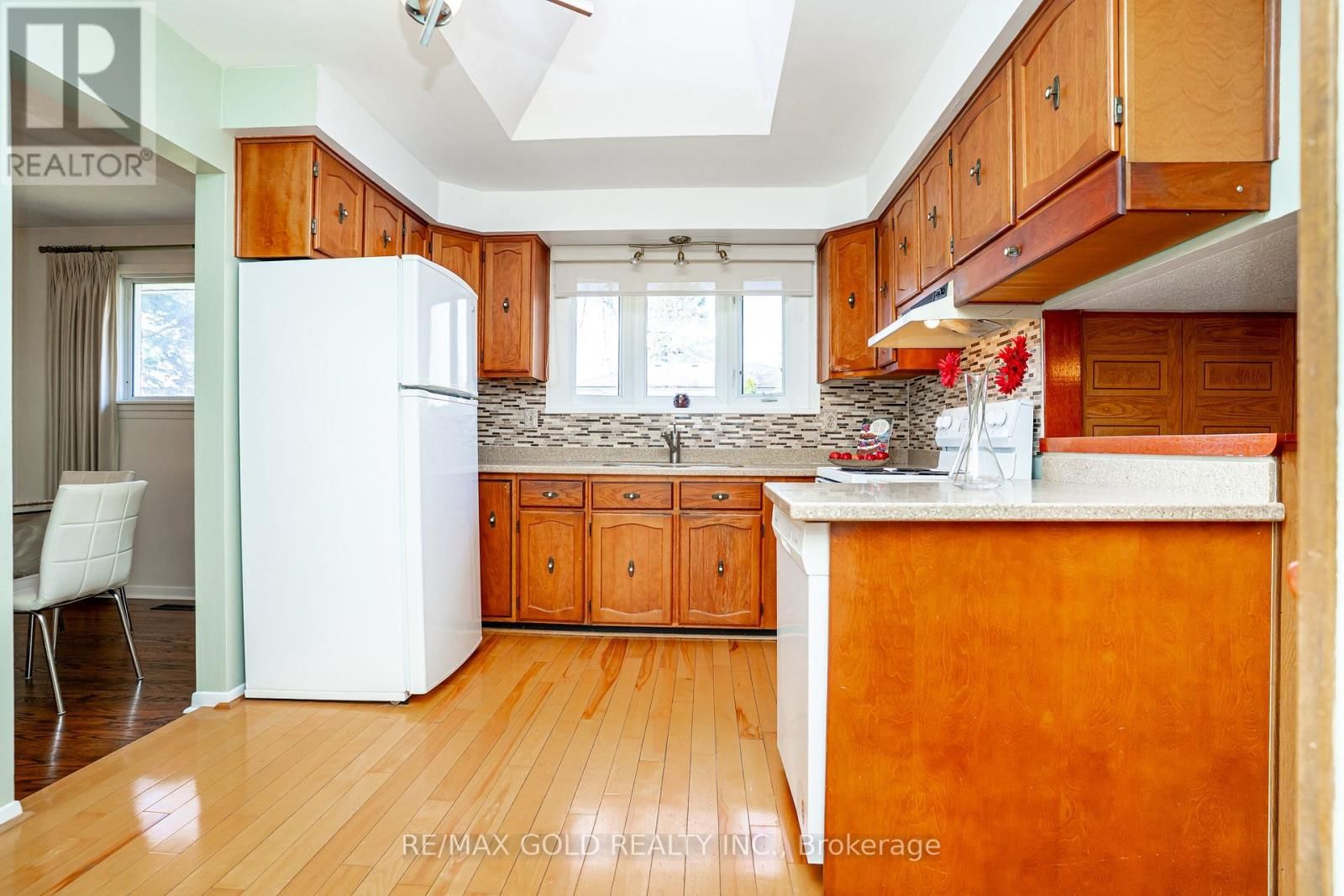 34 DEERFIELD CRESCENT Image 13