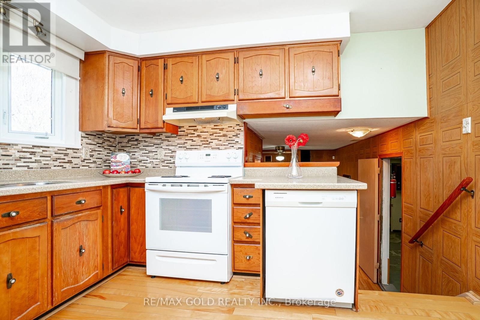 34 DEERFIELD CRESCENT Image 14