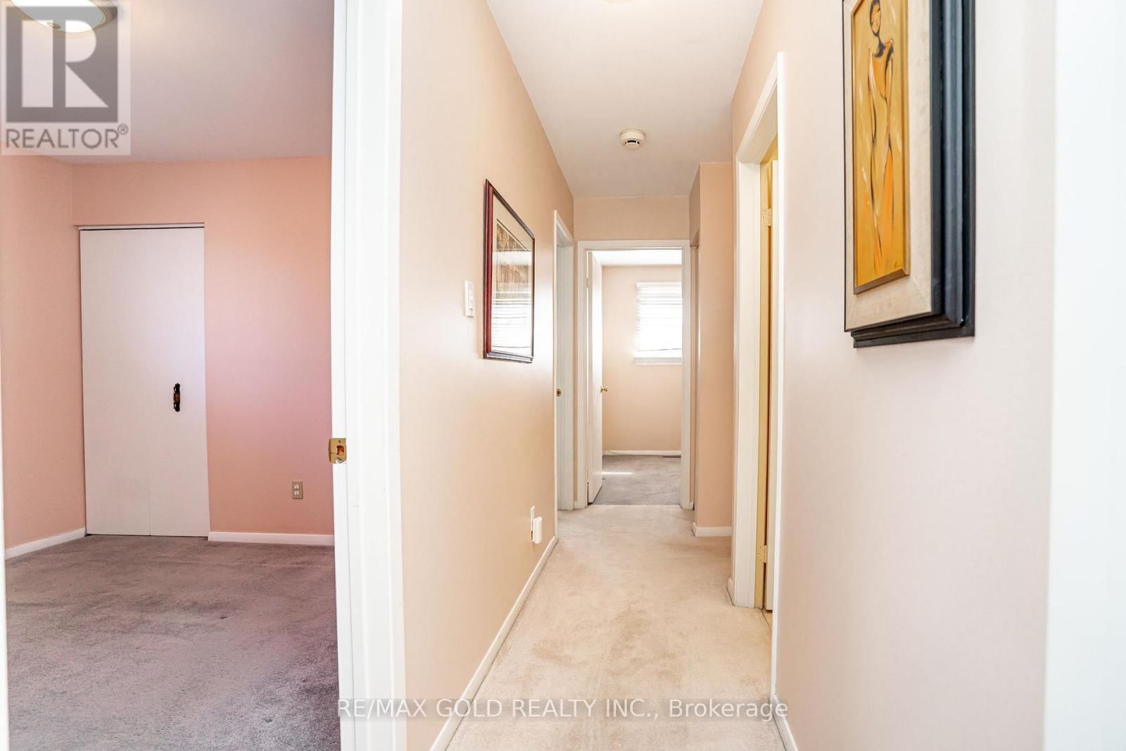 34 DEERFIELD CRESCENT Image 16