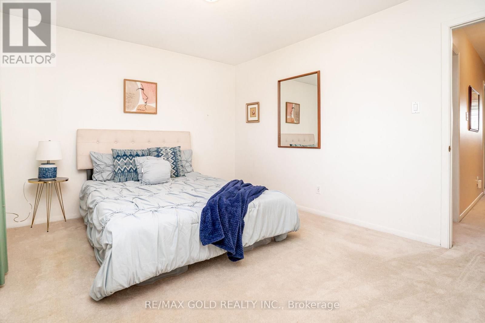 34 DEERFIELD CRESCENT Image 17