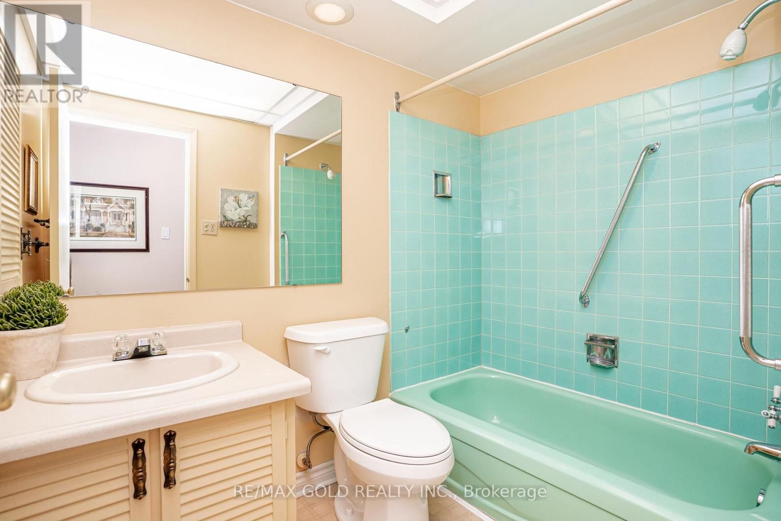 34 DEERFIELD CRESCENT Image 22